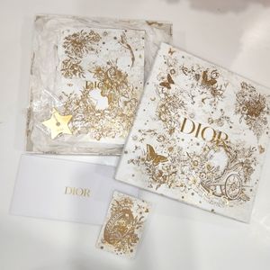 NWT Authentic Dior Gold and White Toile de Jouy Large Notebook